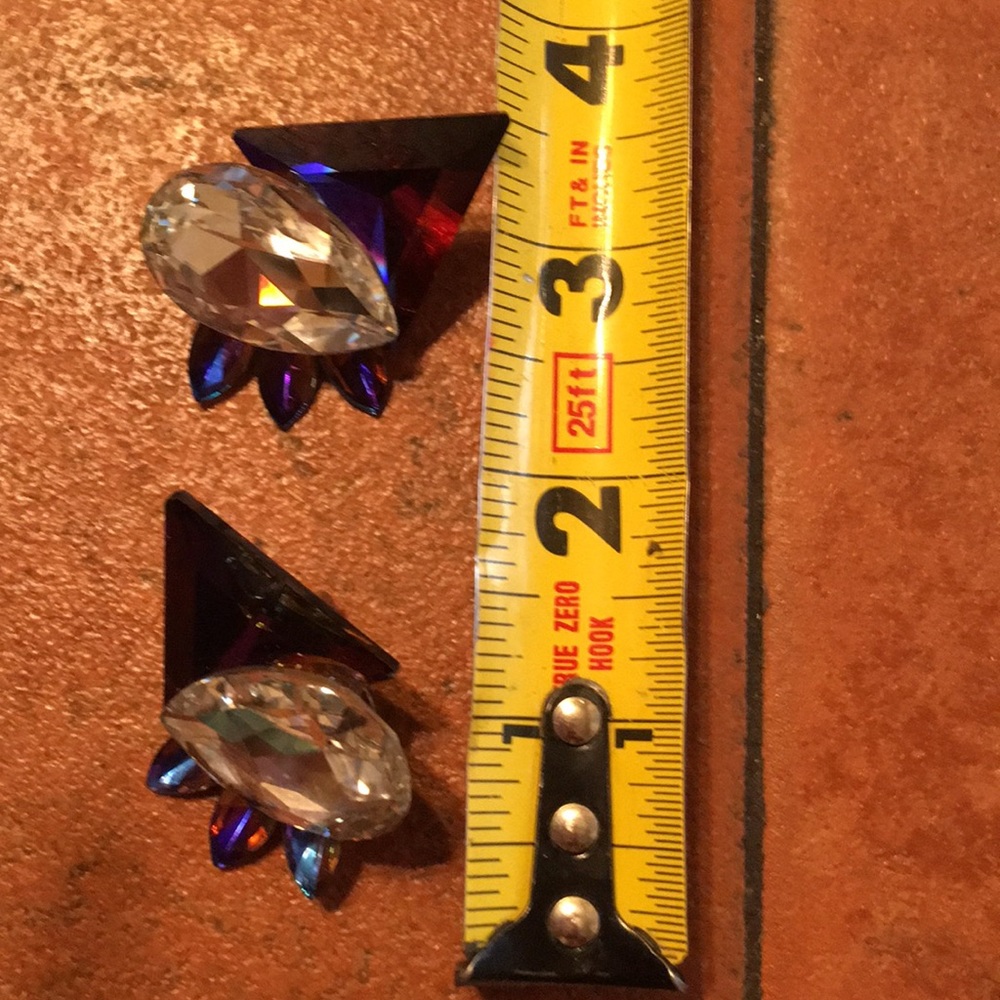 Large rhinestone faceted clip ons